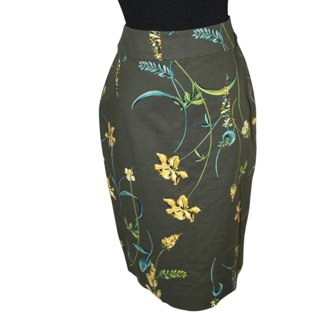 Ann Taylor Silk Pencil Skirt Watercolor Spruce Floral Side Zip Size 2 NWT's